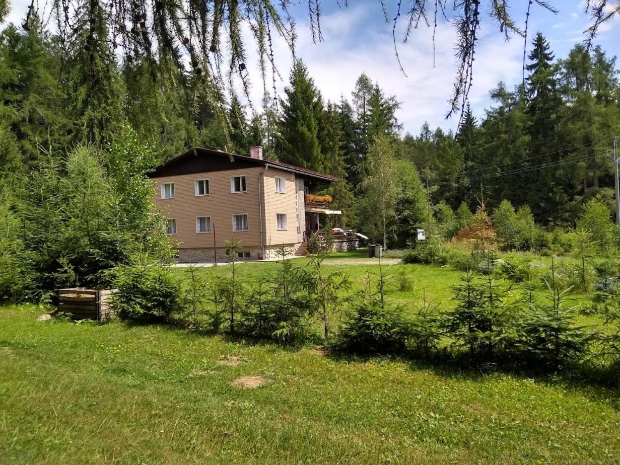 Horska Chata Ziaranka Liptovský Mikuláš Екстериор снимка